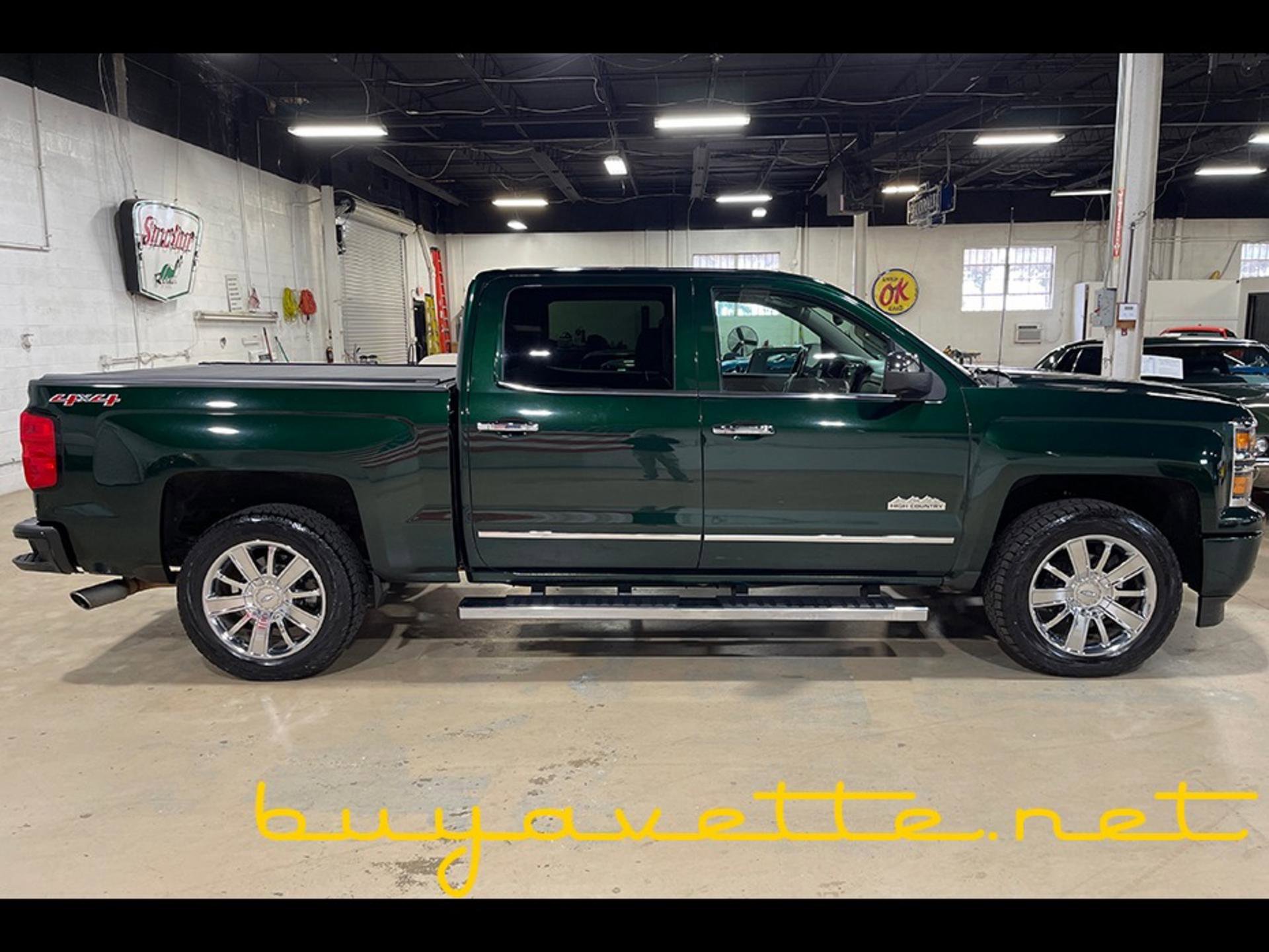 Used 2015 Chevrolet Silverado 1500 High Country w/ High Country Premium Package image 7