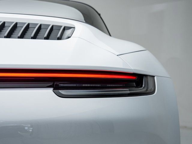 Certified 2024 Porsche 911 Targa 4S image 39