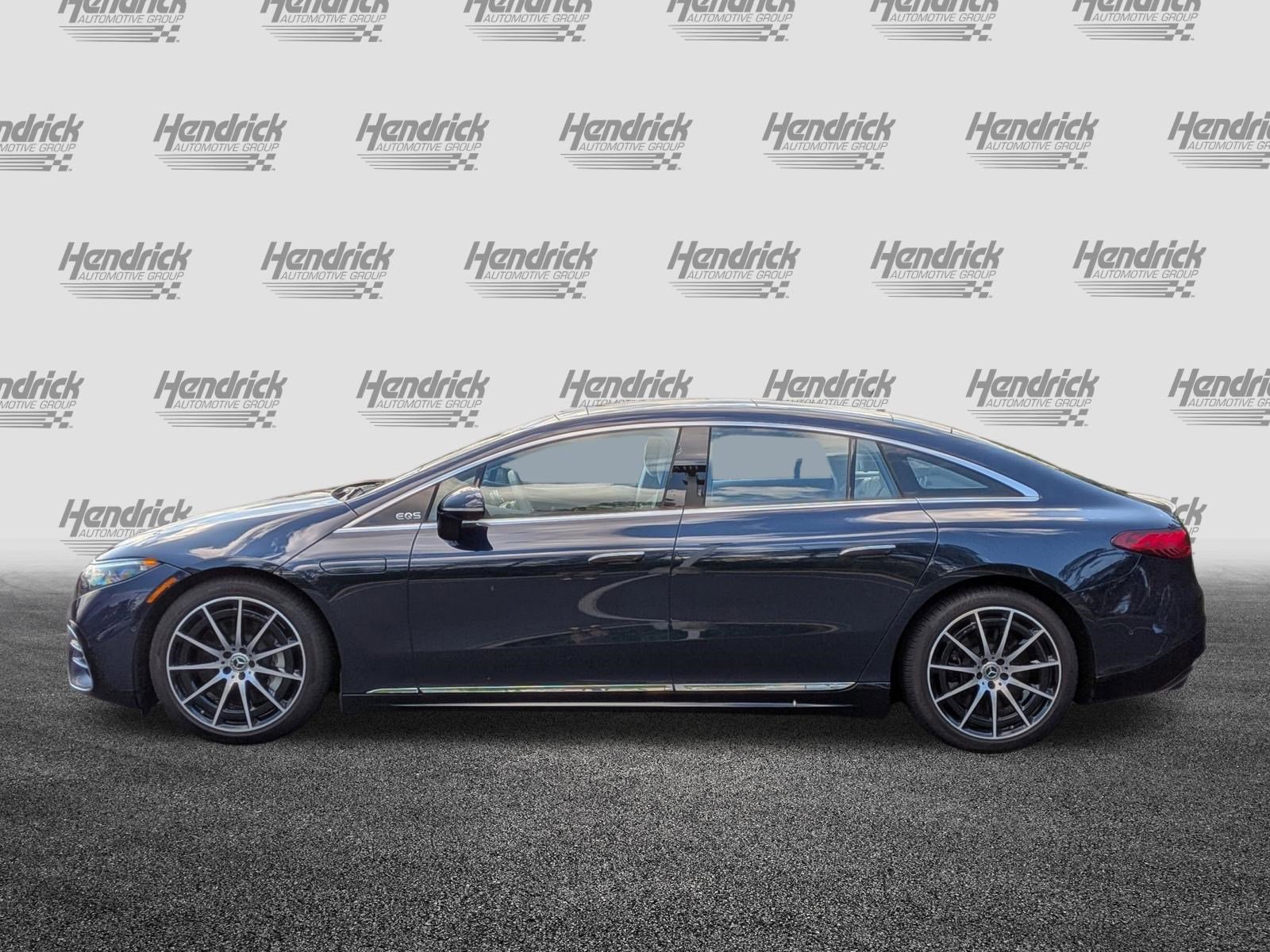 Used 2022 Mercedes-Benz EQS 580 4MATIC Sedan image 7