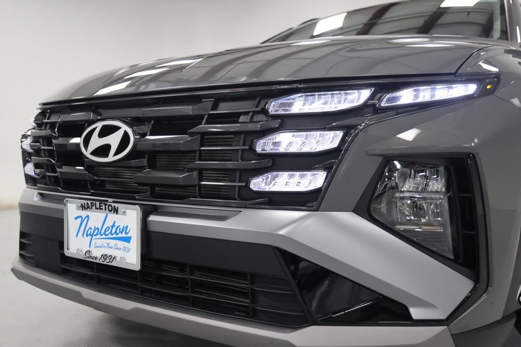 Certified 2025 Hyundai Tucson SEL AWD/4WD image 14
