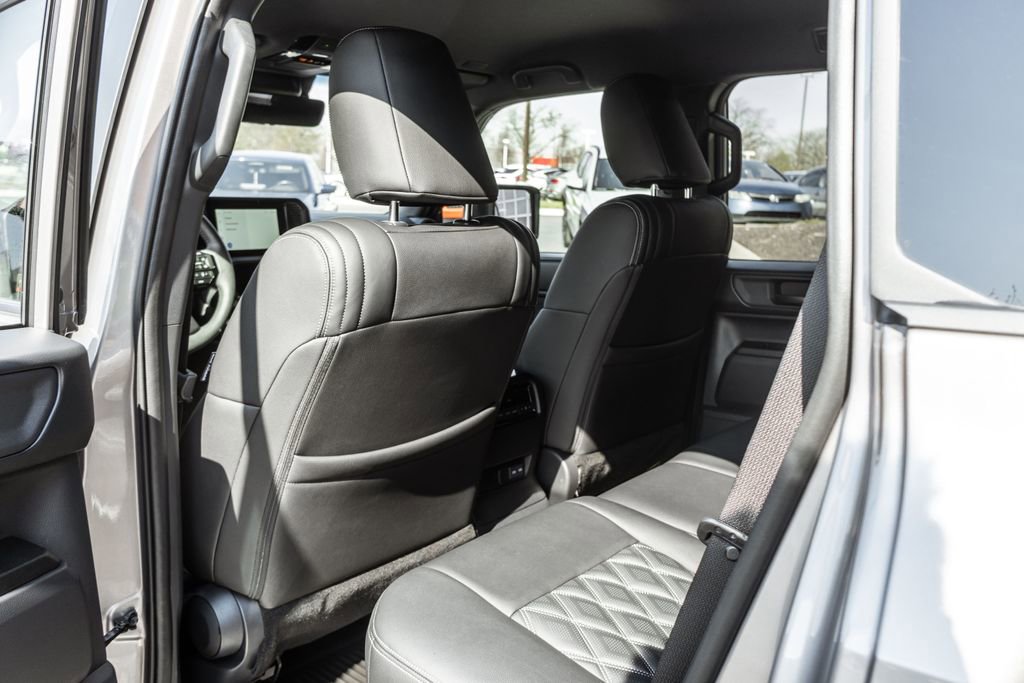 Used 2025 Toyota Land Cruiser 1958 image 25