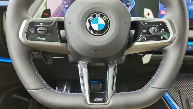 Used 2025 BMW X3 M50 w/ Premium Package image 41