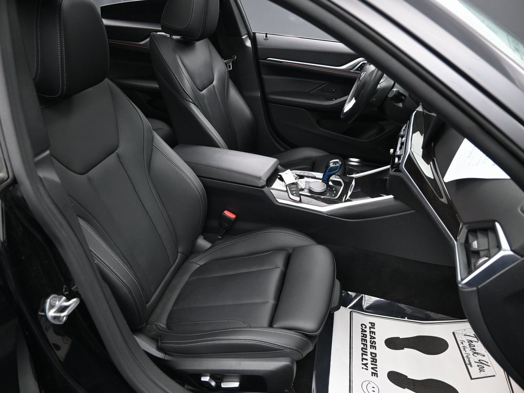 Used 2022 BMW i4 eDrive40 w/ Premium Package image 36