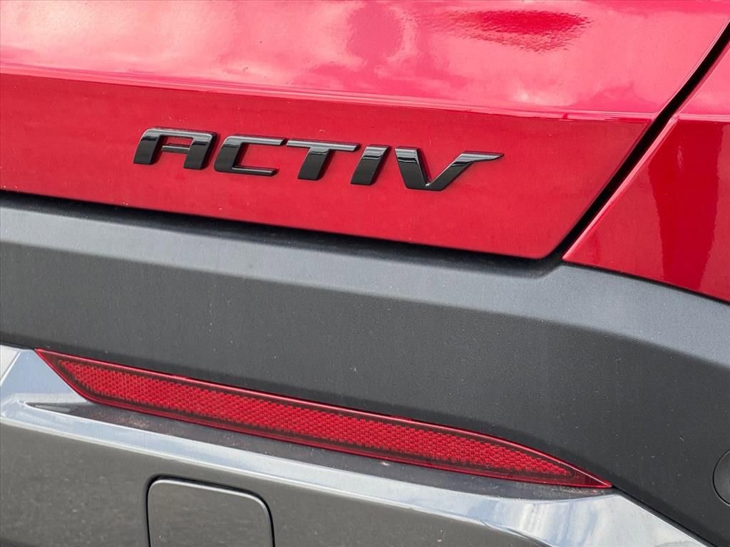 Used 2026 Chevrolet Equinox ACTIV w/ Convenience Package III image 10