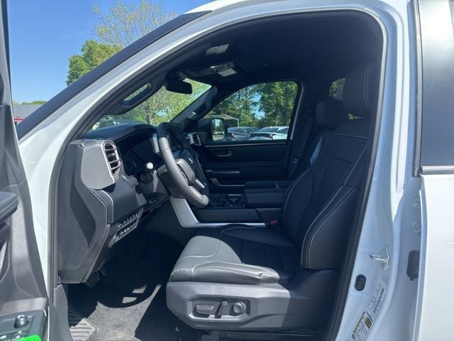 New 2026 Toyota Tundra SR5 AWD/4WD image 9