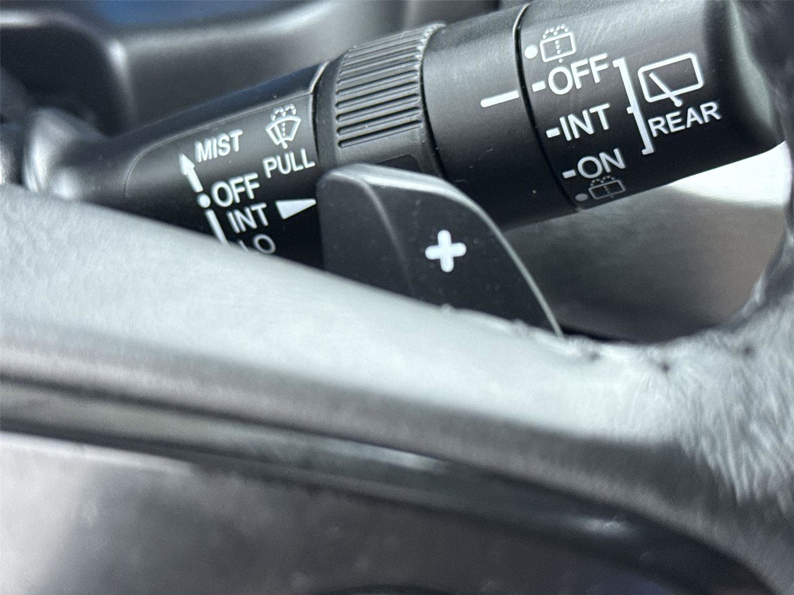 Used 2018 Honda Odyssey EX-L image 24