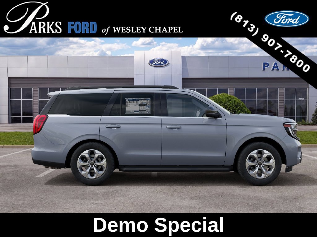 New 2027 Ford Expedition Active RWD image 5