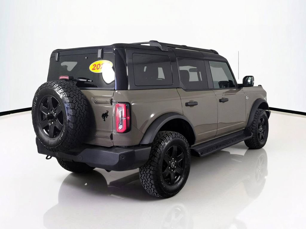 Used 2025 Ford Bronco Outer Banks AWD/4WD image 4
