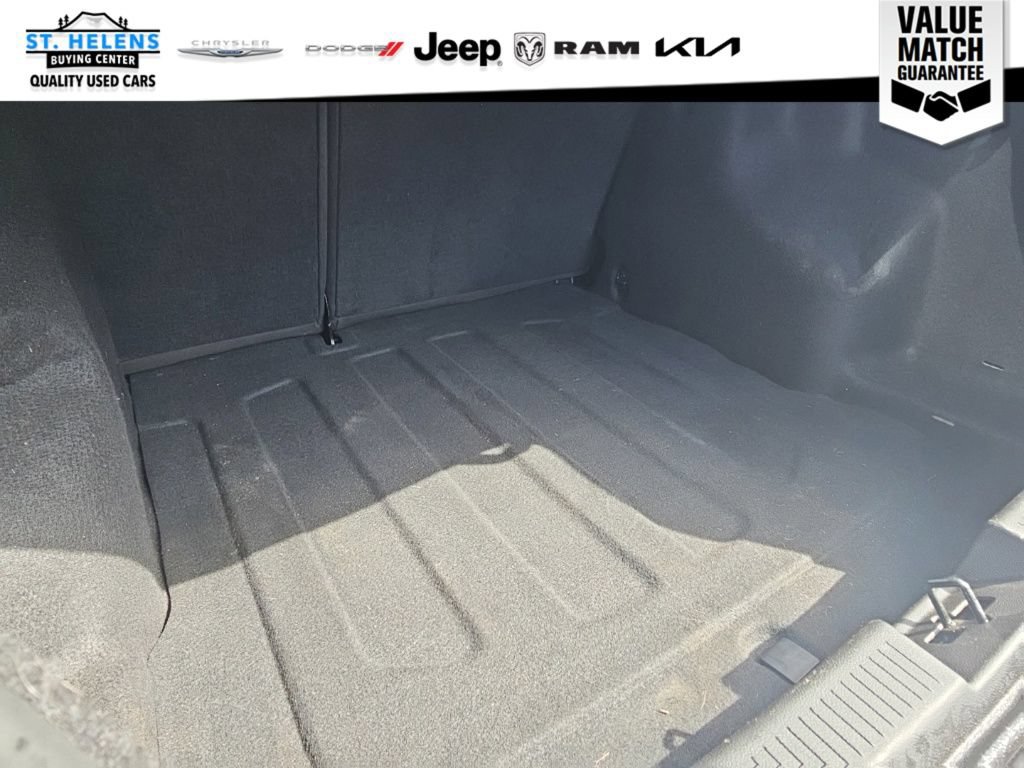 Used 2015 Chevrolet Sonic LT FWD image 36