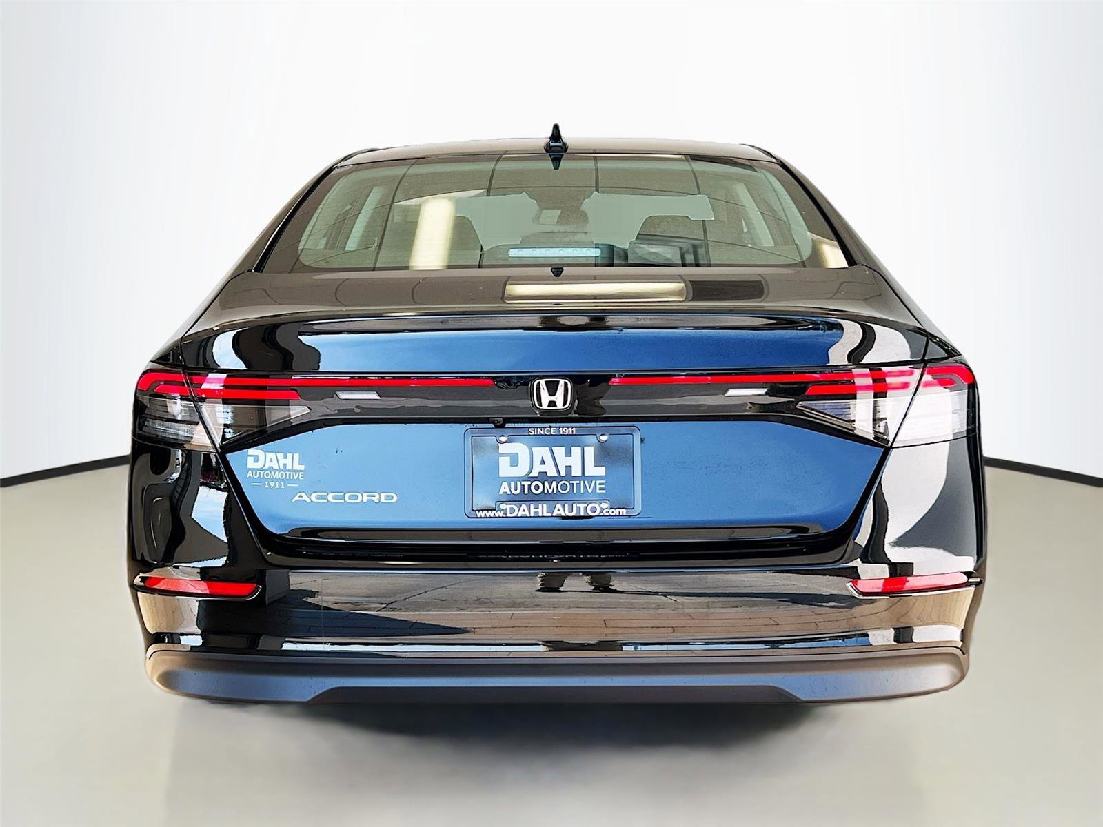 New 2025 Honda Accord LX image 4