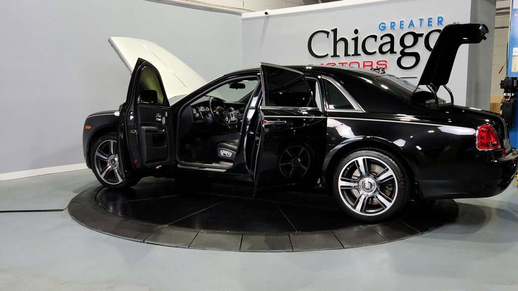 Used 2014 Rolls-Royce Ghost image 11