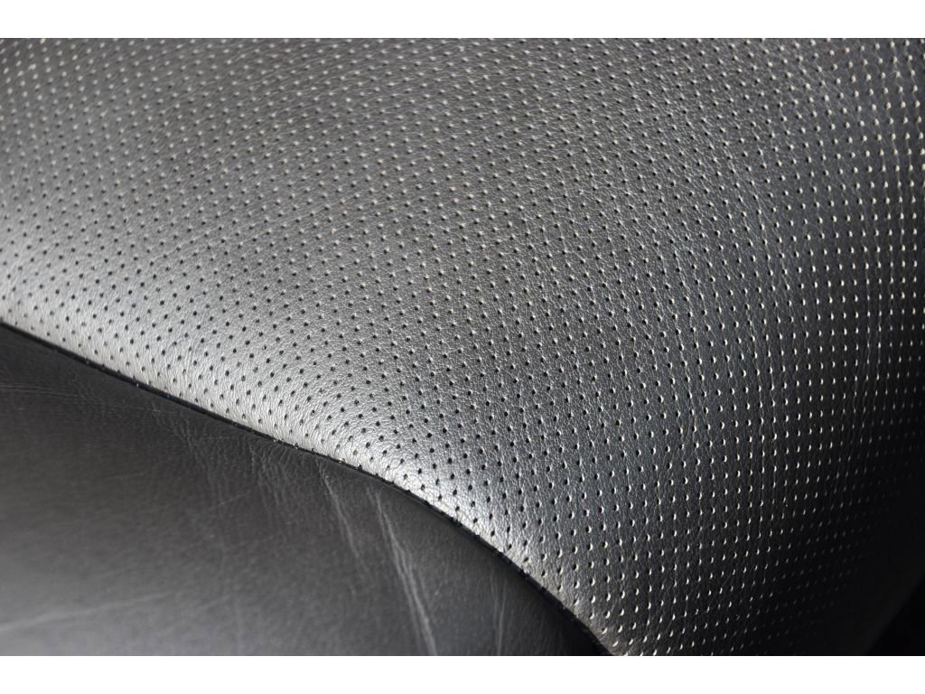 Used 2019 Cadillac Escalade ESV Platinum RWD image 34