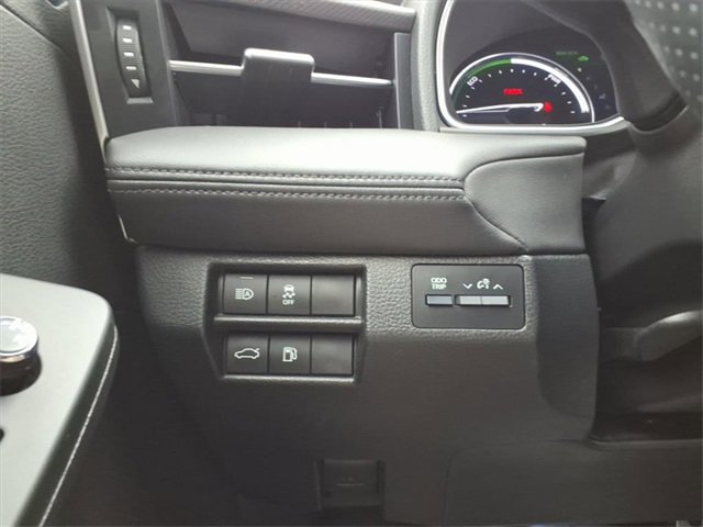 Certified 2019 Toyota Avalon XSE image 16