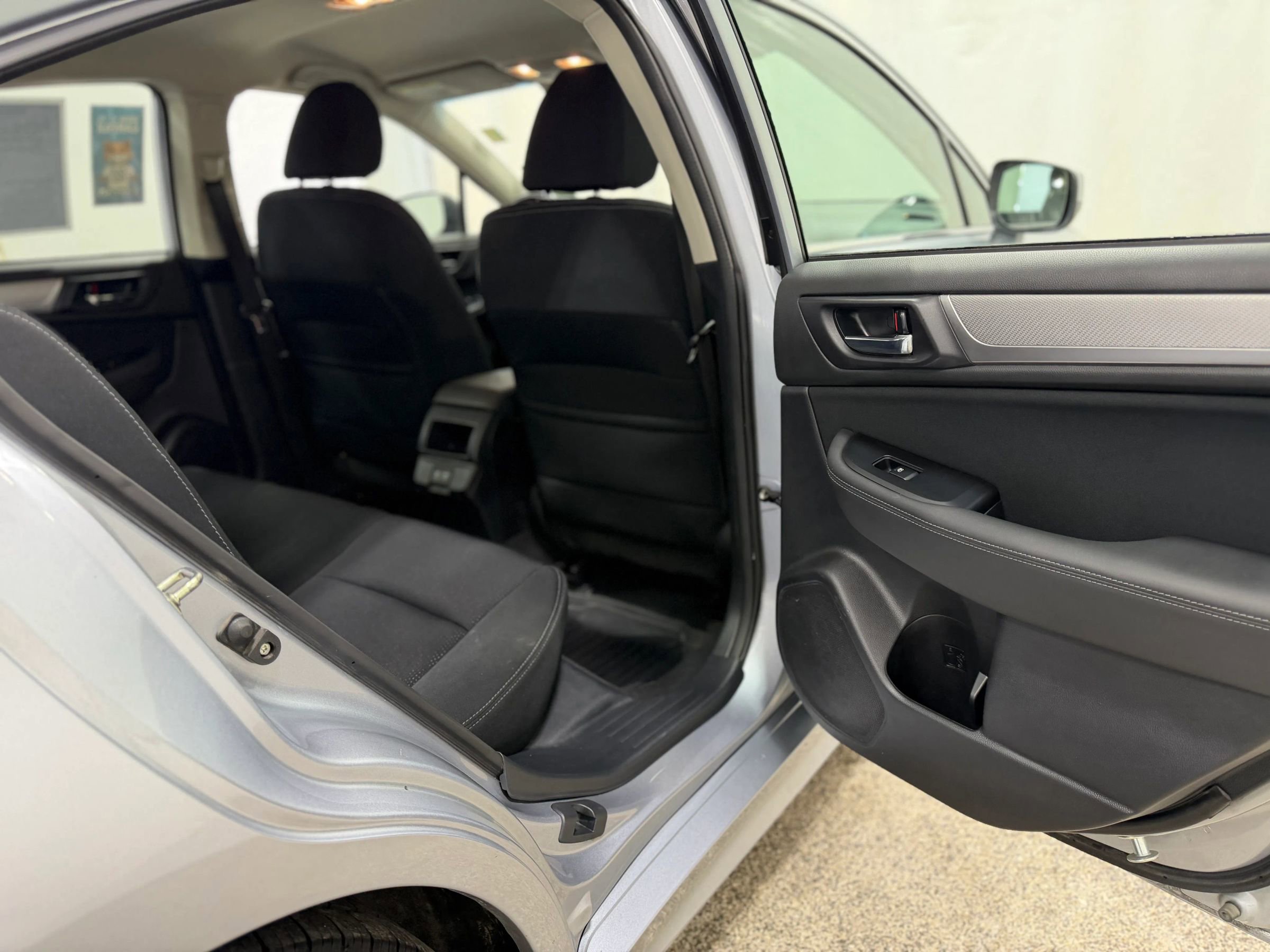 Used 2019 Subaru Legacy 2.5i Premium AWD/4WD image 29