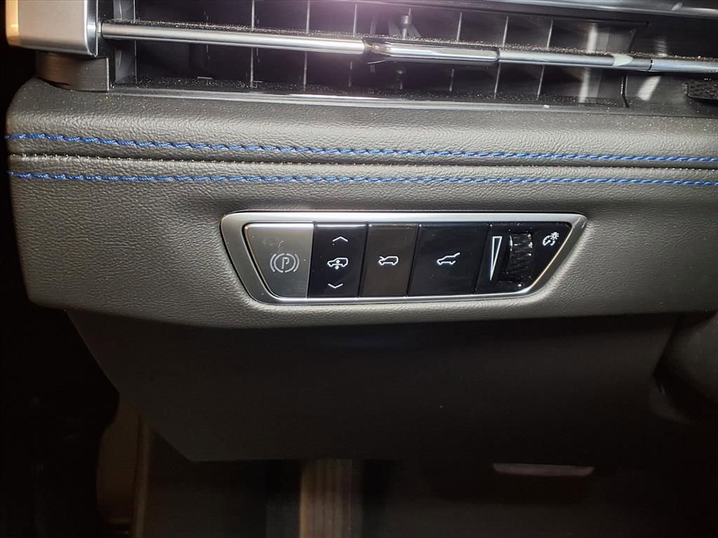 New 2026 Cadillac Escalade IQ Sport 1 AWD/4WD image 10