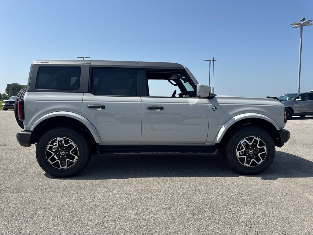 New 2026 Ford Bronco Outer Banks AWD/4WD image 7