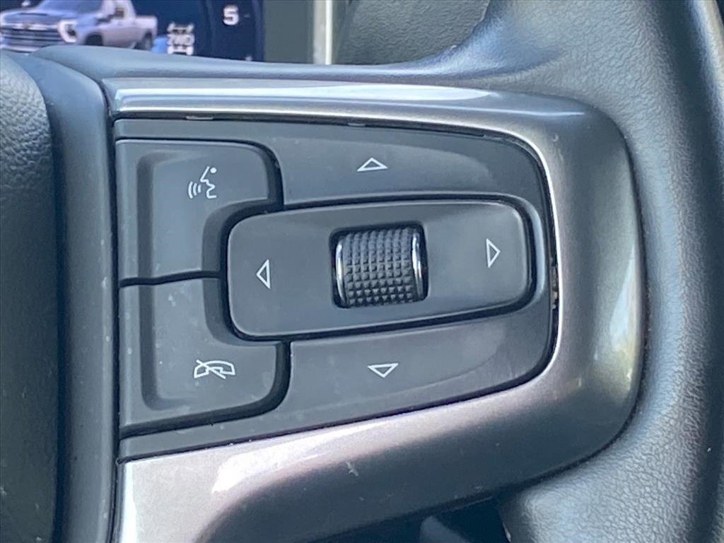 Used 2024 Chevrolet Silverado 2500 LT image 9