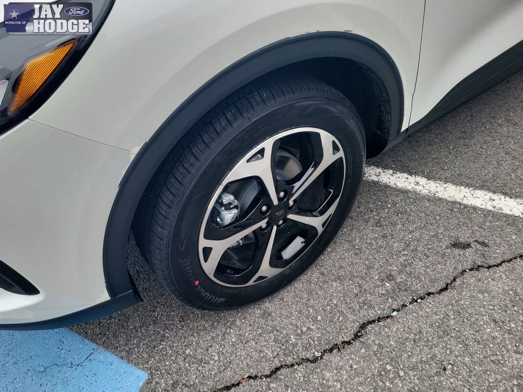 New 2026 Ford Escape ST-Line Select w/ Tech Pack #1 image 10