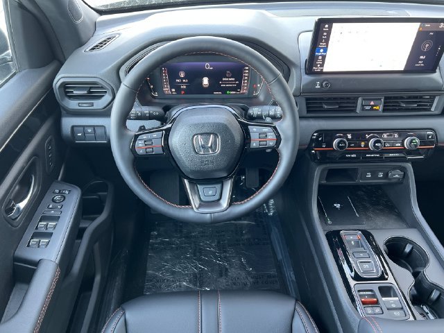 New 2026 Honda Pilot TrailSport image 17