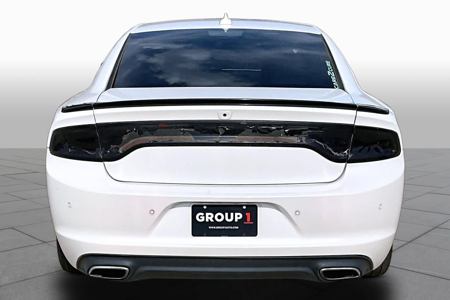 Used 2015 Dodge Charger SXT w/ Plus Group RWD image 4