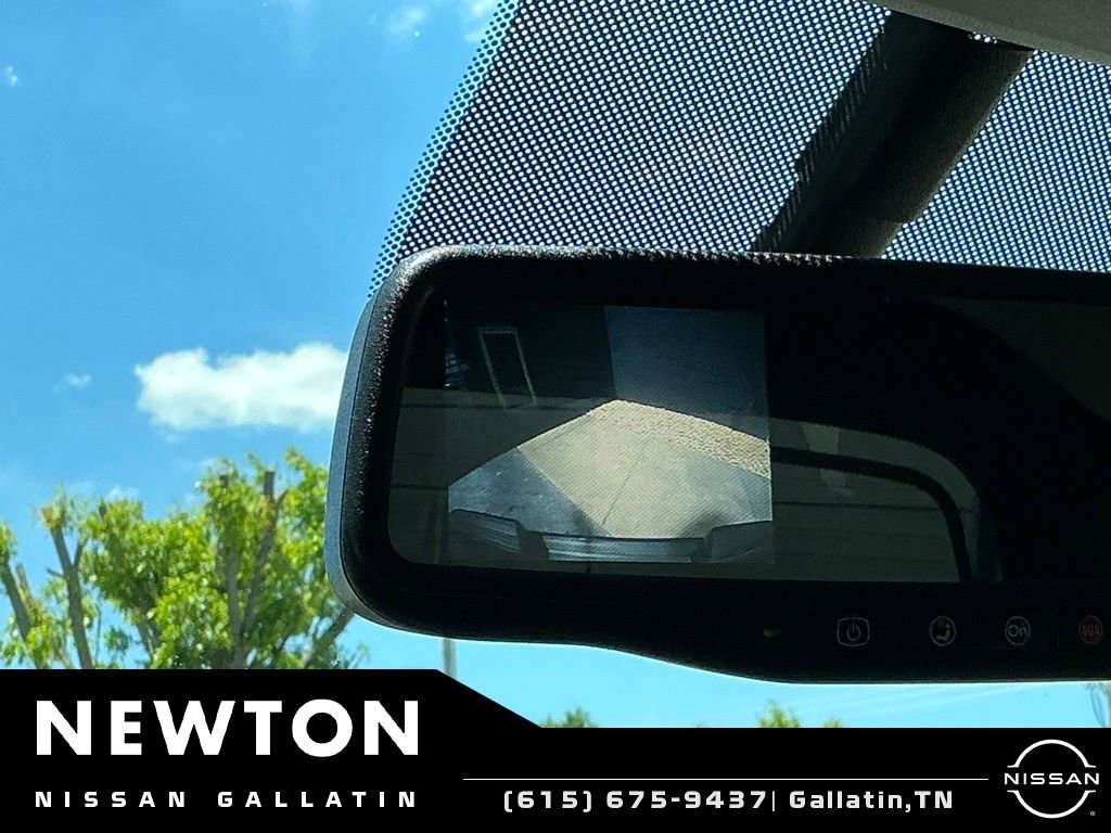 Used 2013 Chevrolet Avalanche LS w/ All-Star Edition RWD image 7