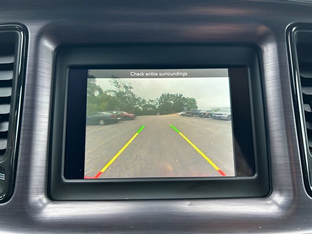 Used 2018 Dodge Challenger SXT RWD image 21