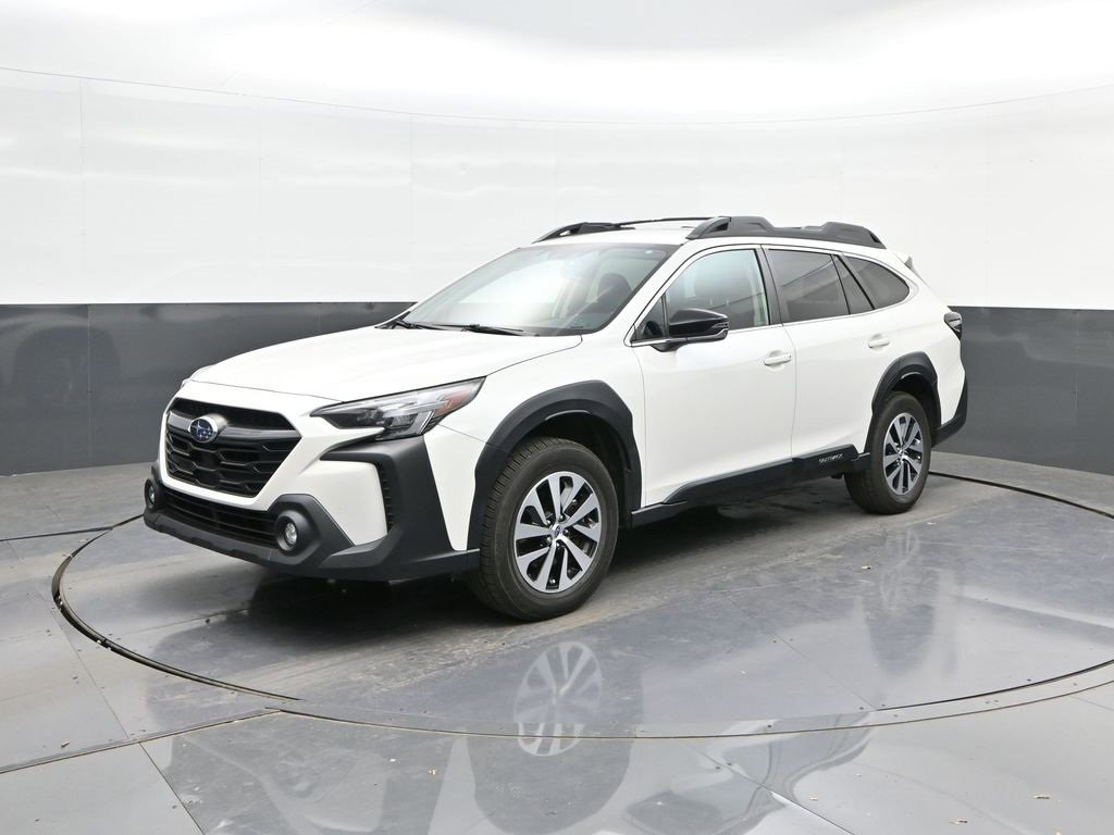 Used 2024 Subaru Outback Premium image 30