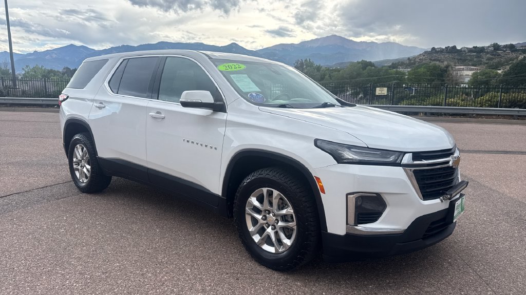 Used 2022 Chevrolet Traverse LS AWD/4WD image 19