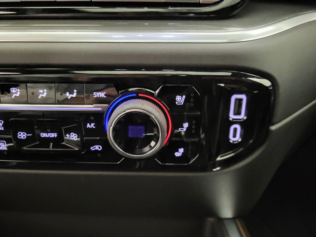 New 2026 Chevrolet Silverado 1500 High Country image 12