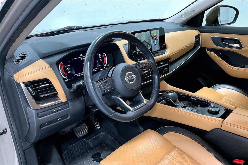 Used 2021 Nissan Rogue Platinum AWD/4WD image 16