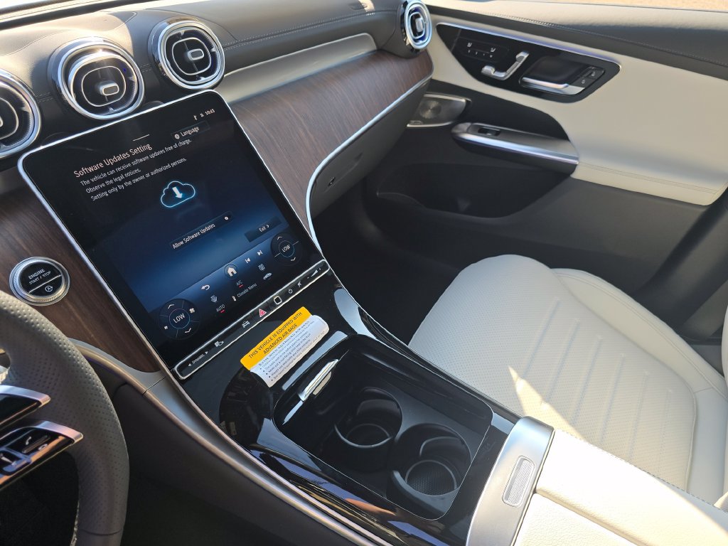 New 2027 Mercedes-Benz GLC 300 4MATIC image 31