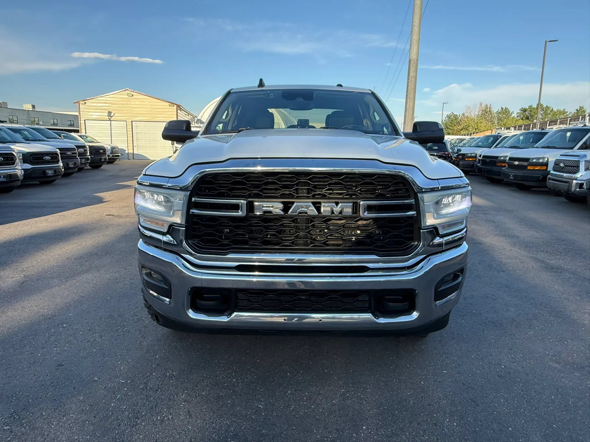 Used 2019 RAM 2500 Tradesman w/ Safety Group AWD/4WD image 10