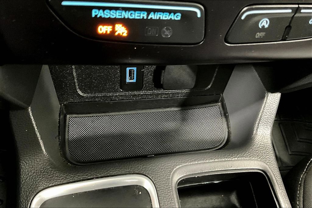 Used 2017 Ford Escape SE image 29