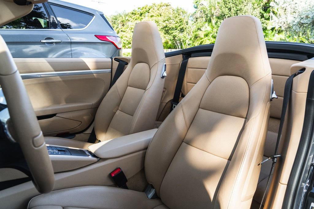 Used 2012 Porsche 911 Carrera S image 14