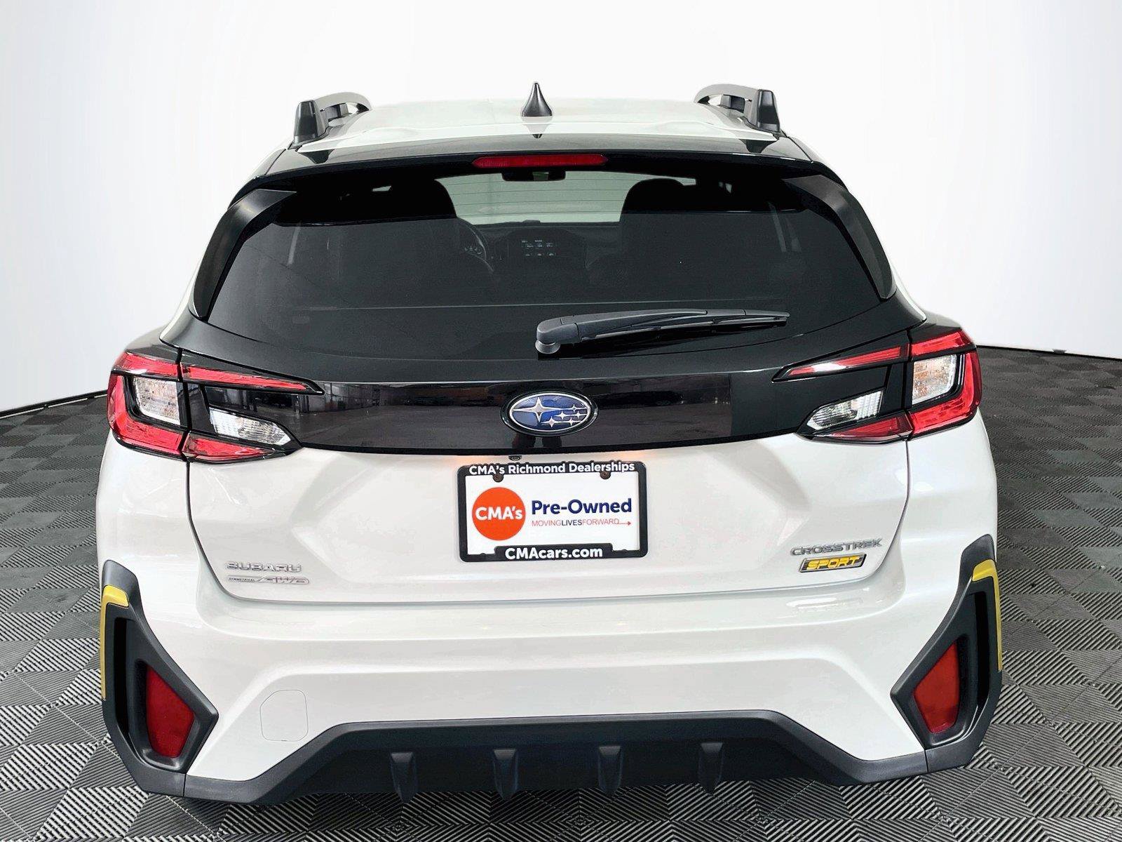 Used 2024 Subaru Crosstrek 2.5i Sport AWD/4WD image 9