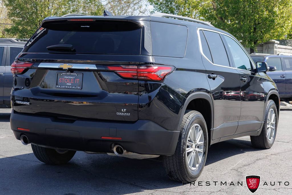 Used 2023 Chevrolet Traverse LT FWD image 16
