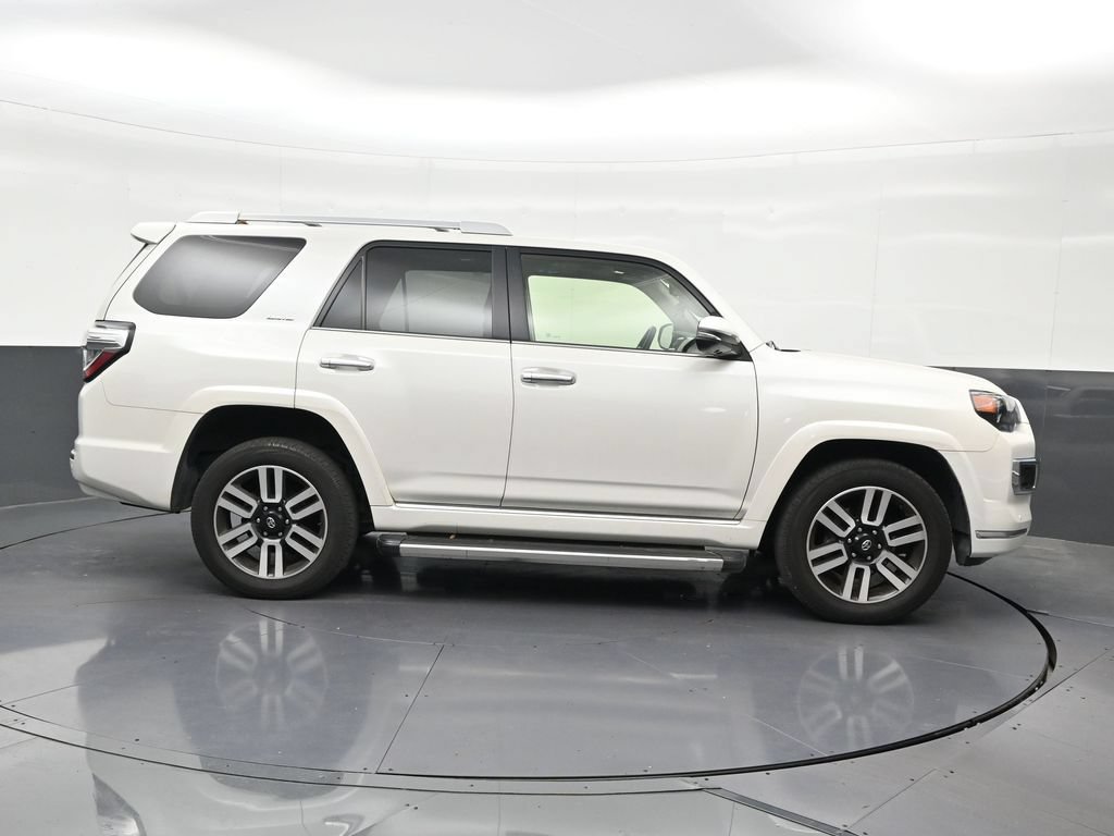 Used 2023 Toyota 4Runner Limited AWD/4WD image 7