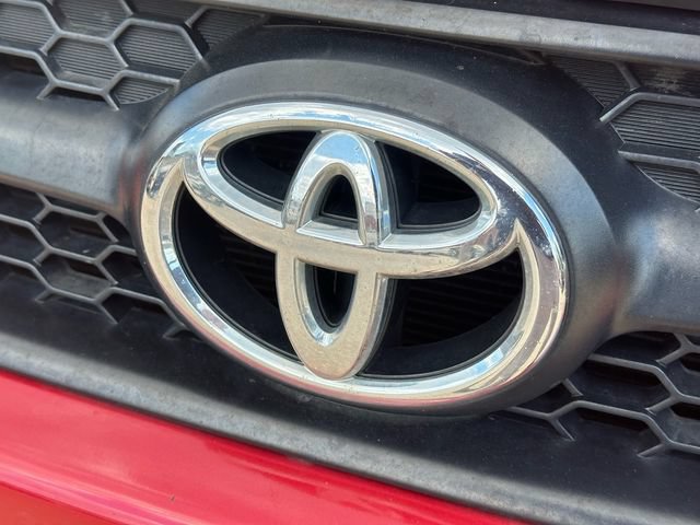 Used 2011 Toyota RAV4 4WD w/ Base L4 Extra Value Pkg image 9