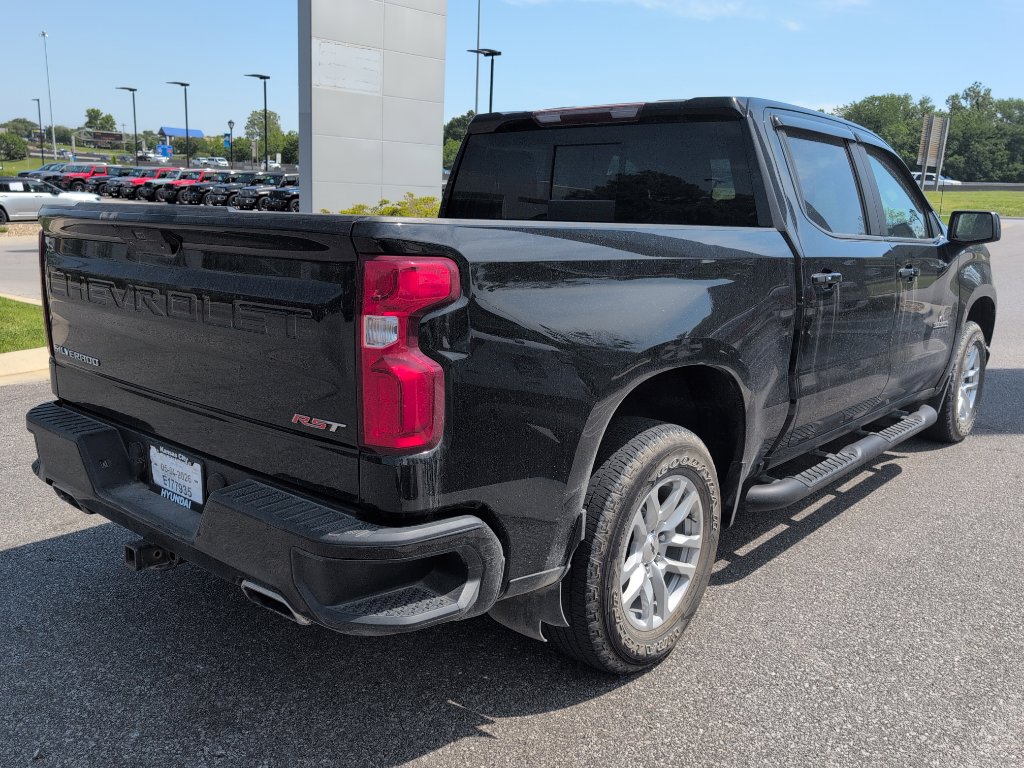 Used 2019 Chevrolet Silverado 1500 RST w/ True North Edition AWD/4WD image 7