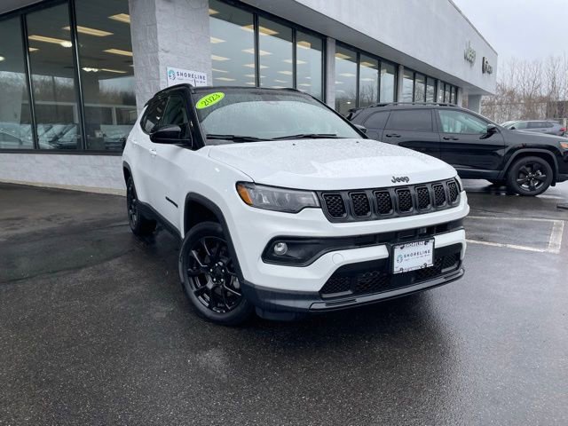 Used 2023 Jeep Compass Altitude w/ Sun and Sound Group image 3