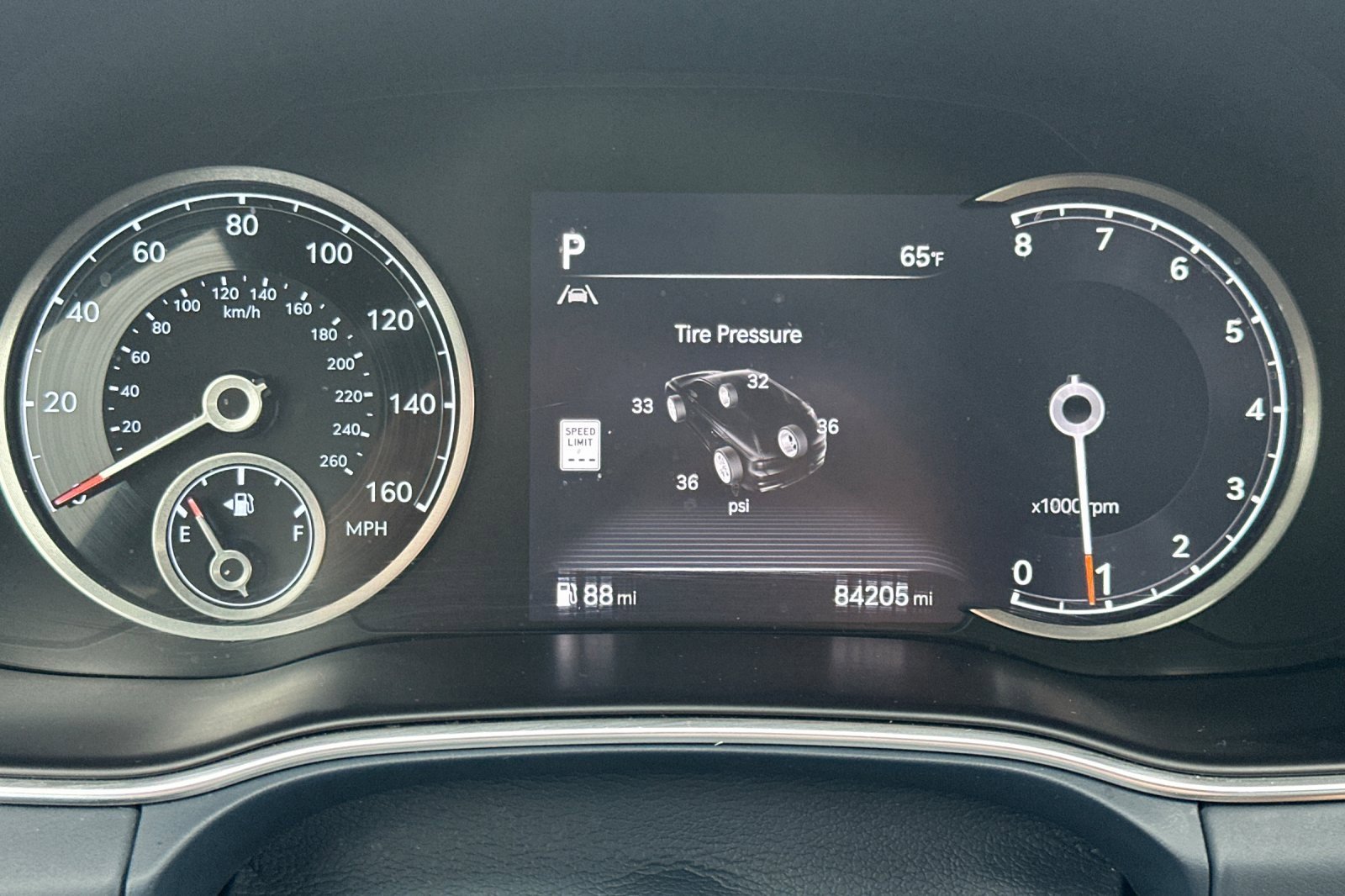 Used 2023 Genesis GV80 2.5T w/ Advanced Package image 38