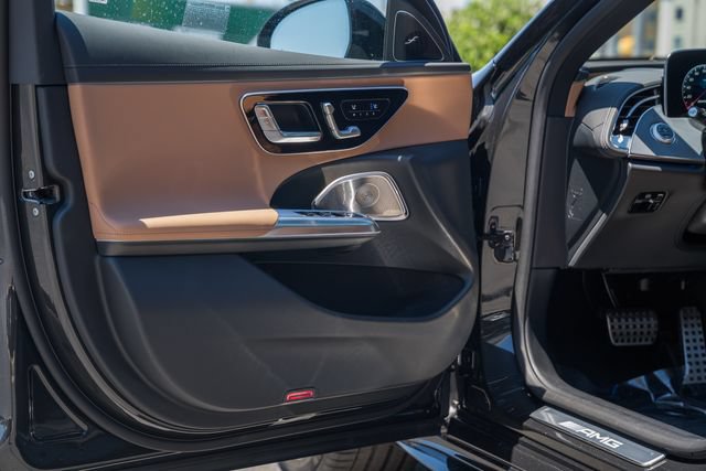 New 2026 Mercedes-Benz E 53 AMG e 4MATIC Sedan image 43