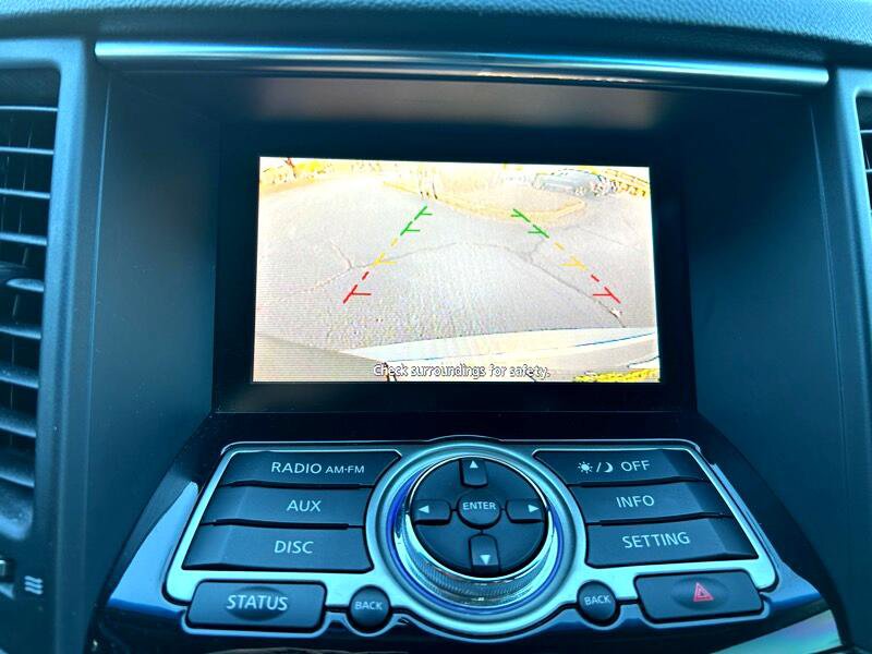 Used 2016 INFINITI QX70 2WD image 30