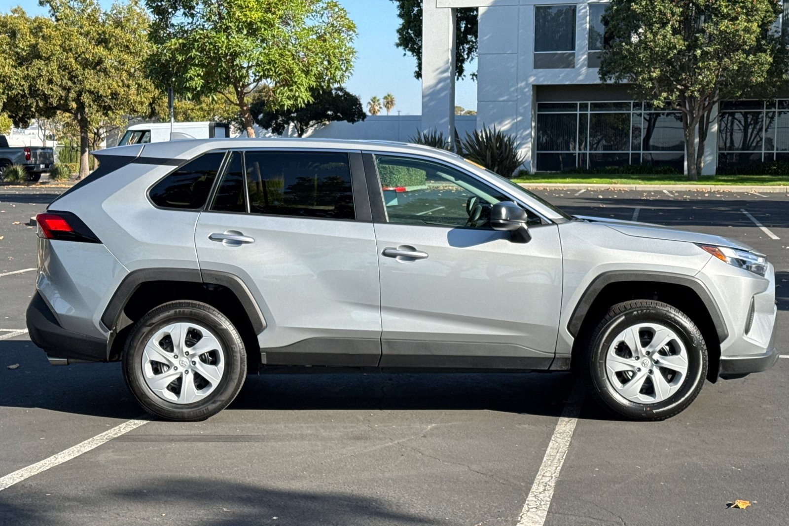 Used 2024 Toyota RAV4 LE image 3