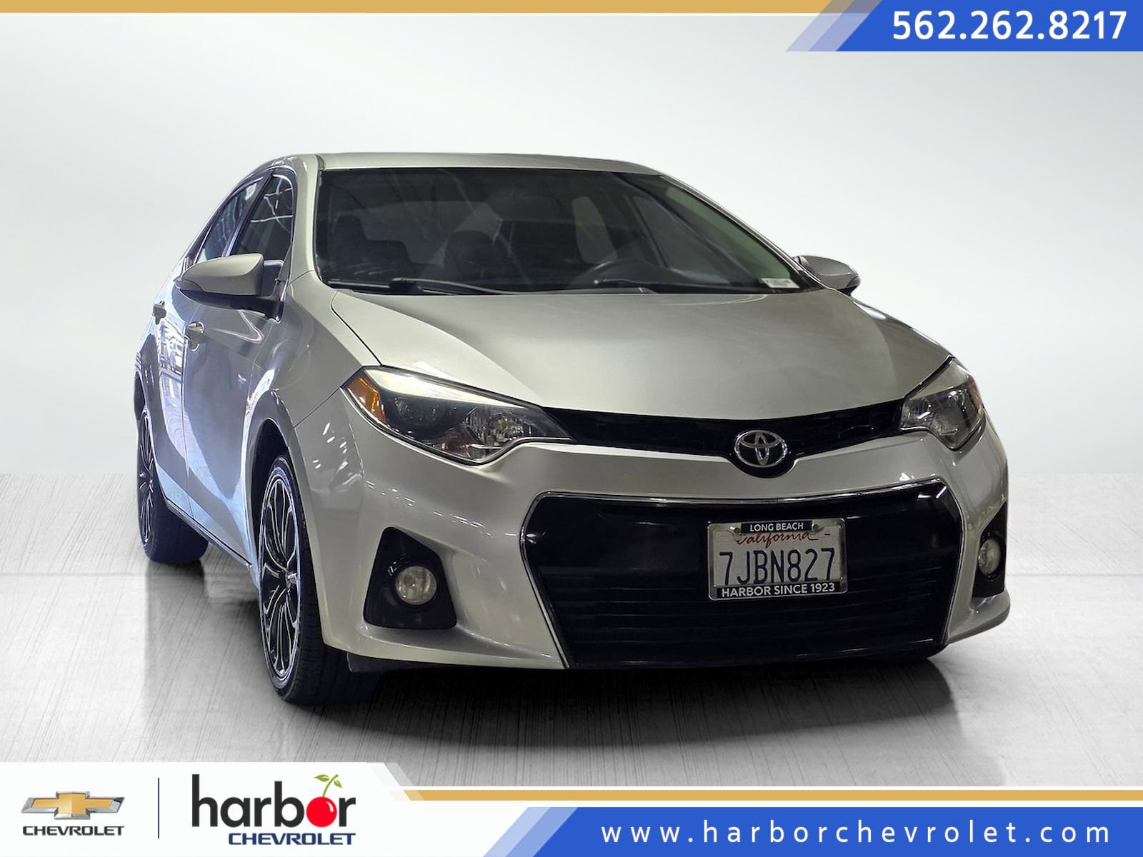 Used 2015 Toyota Corolla S image 1