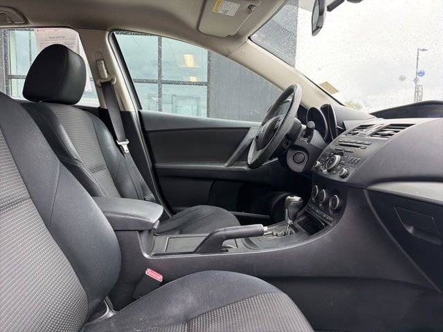 Used 2013 MAZDA MAZDA3 i Touring image 8