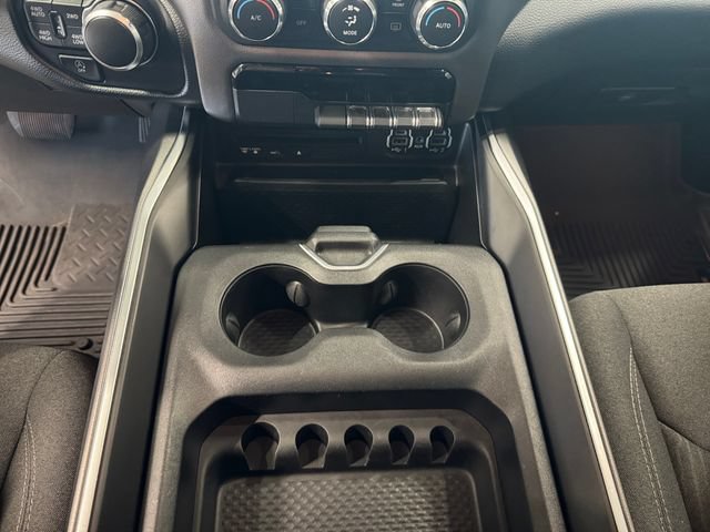 Used 2019 RAM 1500 Big Horn AWD/4WD image 16