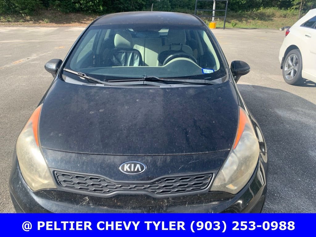 Used 2013 Kia Rio LX FWD image 2
