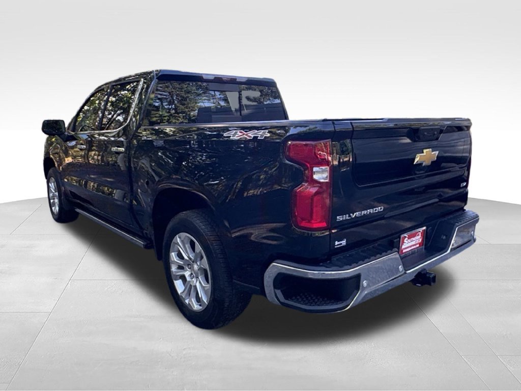 Used 2026 Chevrolet Silverado 1500 LTZ w/ Technology Package AWD/4WD image 3