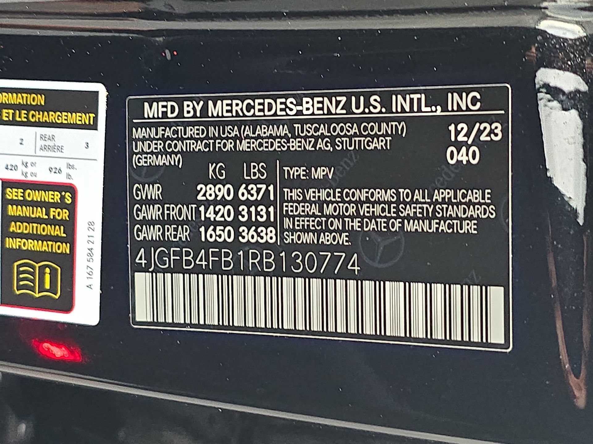 Used 2024 Mercedes-Benz GLE 350 4MATIC w/ AMG Line Exterior image 34